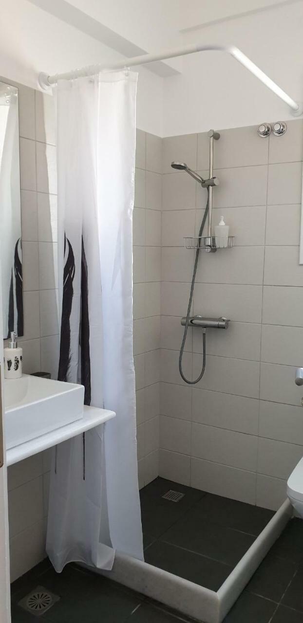 Kamara Rooms In Naousa Esterno foto